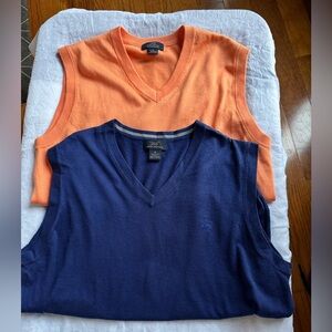 Brooks Brothers Navy V-Neck Vest Size Medium Both